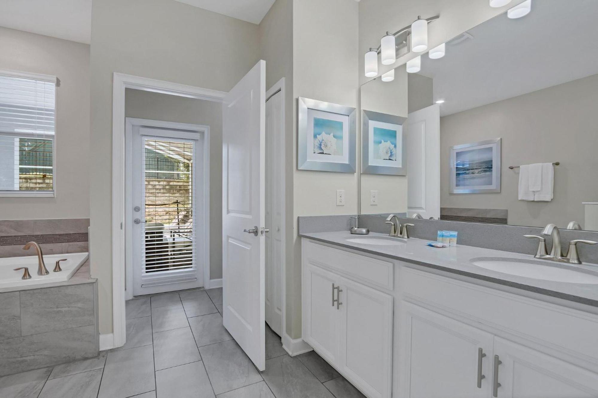 8Br Luxury - Sleeps 22 - Near Disney With Pool & Hot Tub! Davenport Exterior photo
